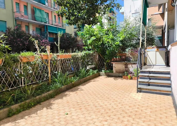 Apartment Casa Marechiaro Con Parcheggio Incluso E Giardino Rapallo